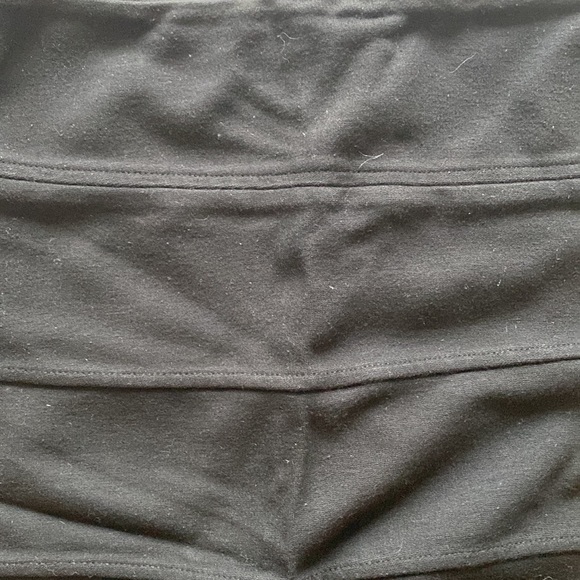 Aritzia Pencil/Mini Skirt - Picture 4 of 4